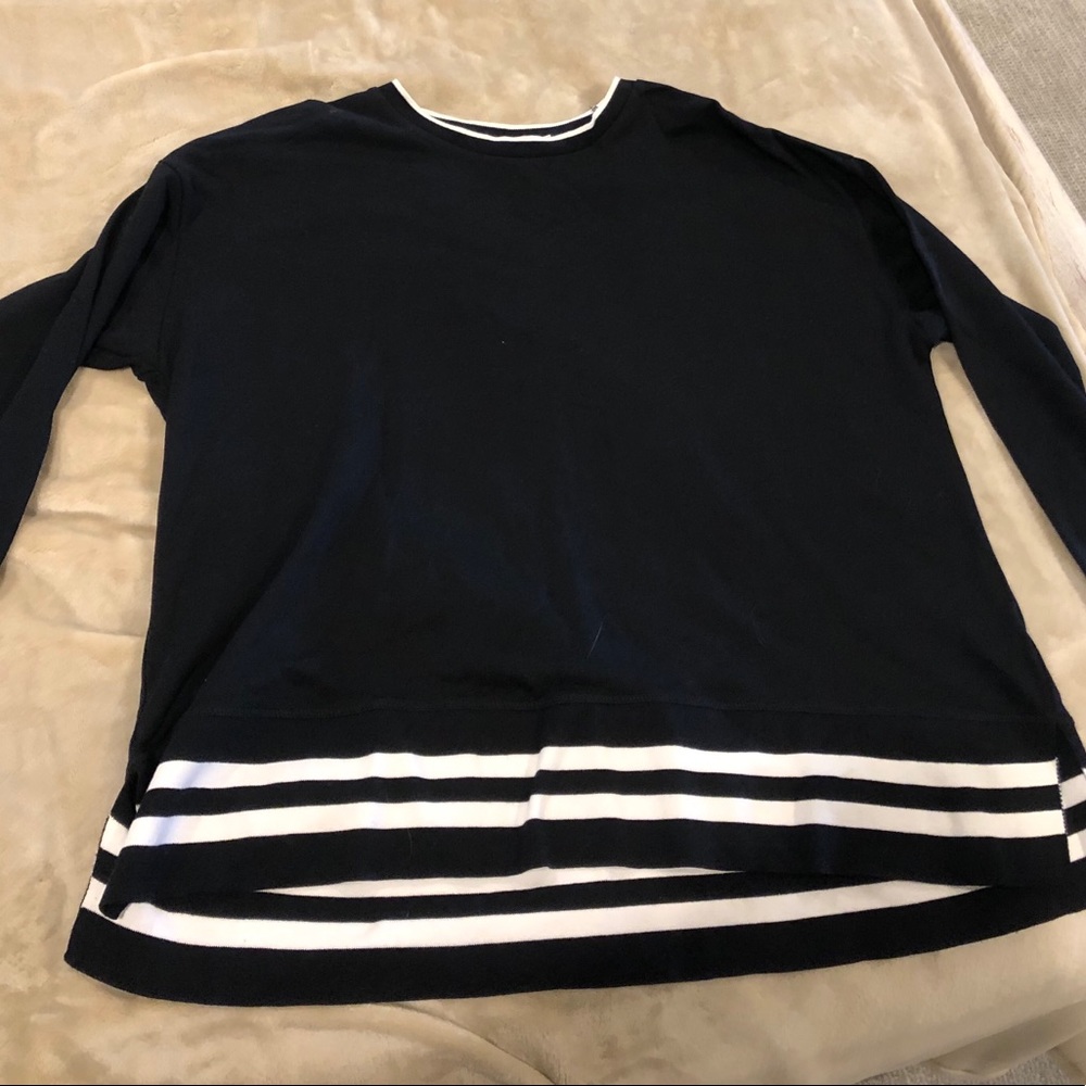 Black and white H&M sweater